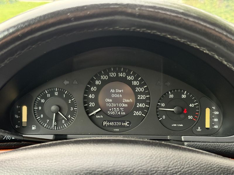 Mercedes-Benz Třídy E (2007) W211 E280 CDi 140kw, RV 2007 - fotka 16 z 20