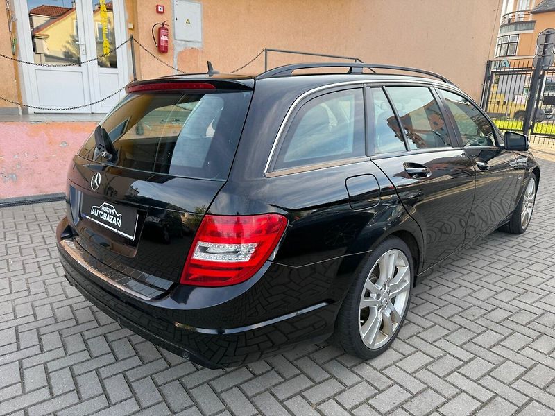 Mercedes-Benz Třídy C 2.2 CDI - AMG Paket - Facelift - fotka 4 z 14