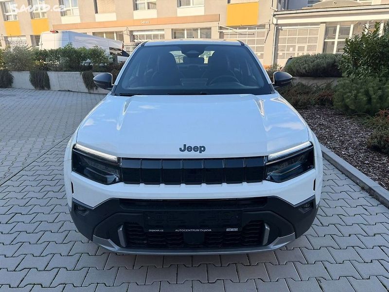 Jeep Avenger (2026) Longitude 1.2 Turbo 100k MT6 - fotka 4 z 10