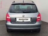Škoda Fabia (2013) 1.2 TSi, Fresh, AC, park - náhled 4