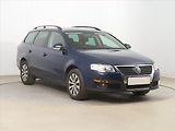Volkswagen Passat (2007) 1.6 FSI, po STK, pěkný stav - náhled 1