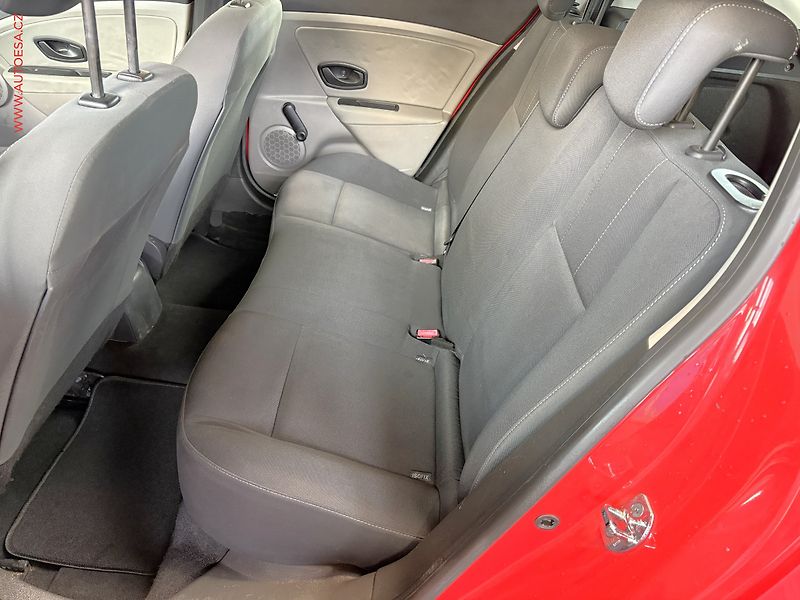 Renault Mégane (2011) 1.6 16V, Authentique, AC - fotka 10 z 13
