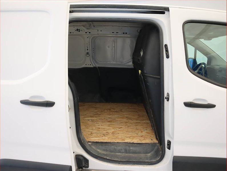 Citroën Berlingo (2020) Maxi 1.5 BlueHDi, 3Místa, SR - fotka 12 z 15