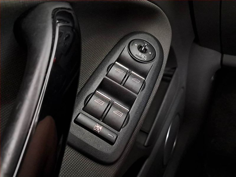 Ford Kuga (2012) 2.0 TDCi, 4X4, Automat - fotka 20 z 20