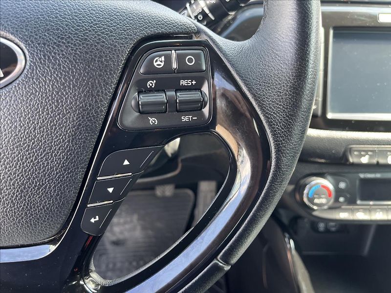 Kia Ceed 1,6 CRDi ČR KLIMA KAMERA NAVI - fotka 25 z 45