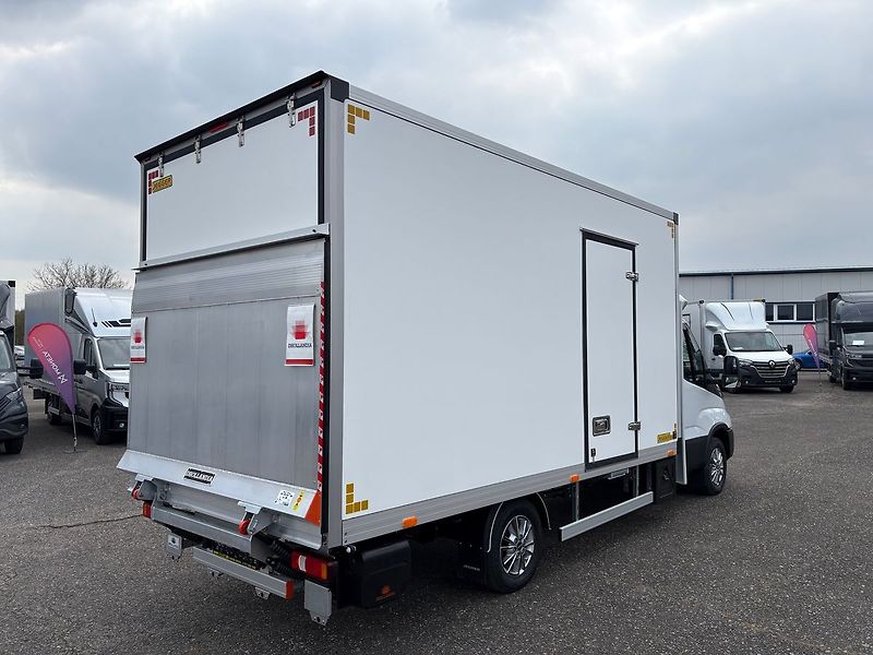 Iveco Daily (2026) 3.0, 180k, Skříň, Hydr. čelo - fotka 9 z 27