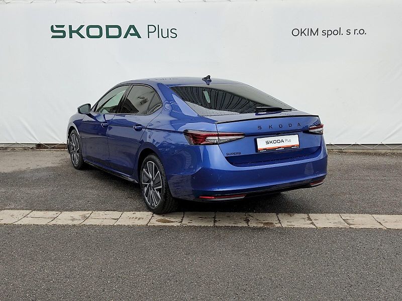 Škoda Superb (2025) SportLine 2,0 Tdi 110 Kw DSG S - fotka 40 z 44