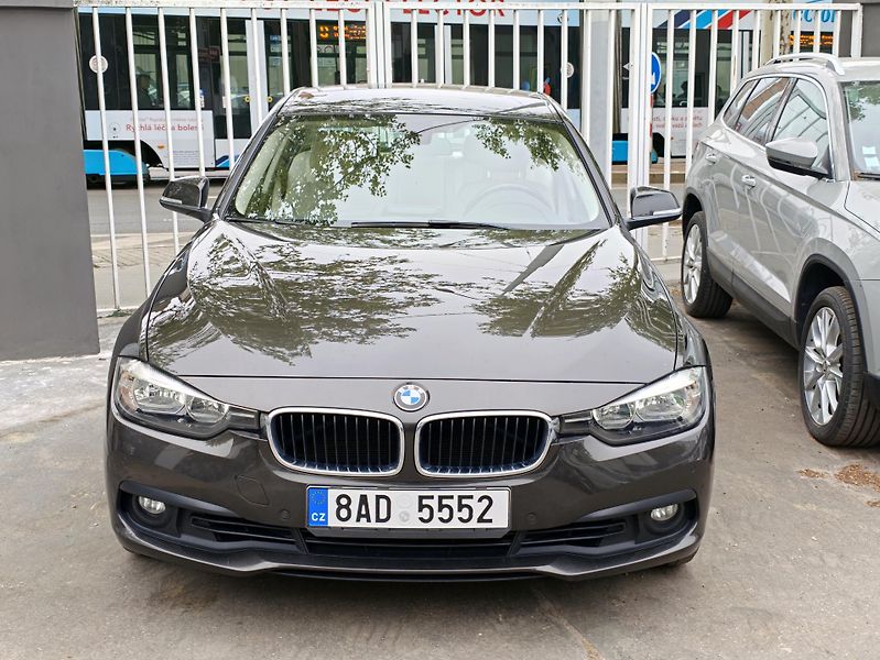 BMW Řada 3 320i xDrive, 1.majitel - fotka 2 z 25