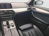 BMW Řada 5 (2018) M Sport 520d xDrive - náhled 7
