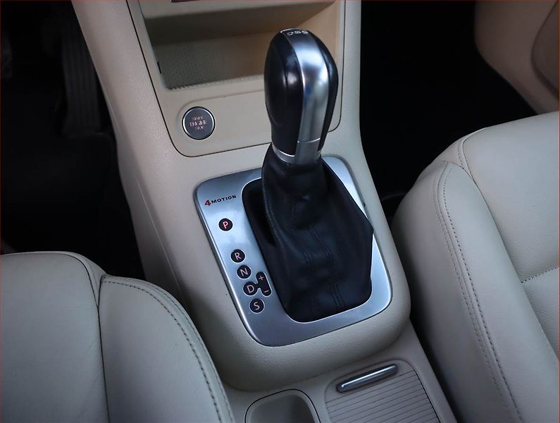 Volkswagen Tiguan (2012) Exclusive 2.0 TDI, 4X4 - fotka 16 z 20