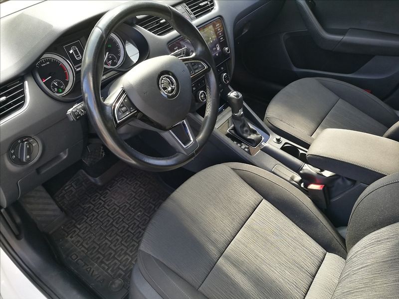 Škoda Octavia 1,4 TSi CNG DSG Style - fotka 8 z 16
