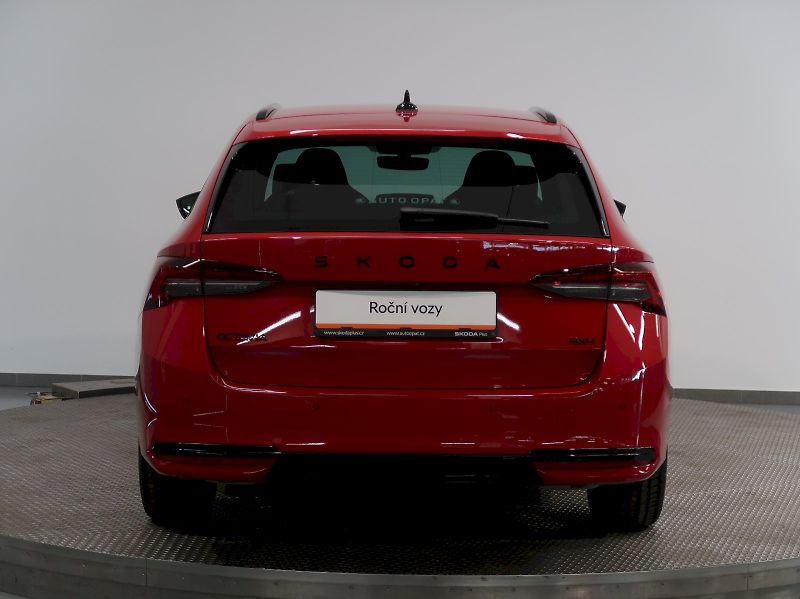 Škoda Octavia (2025) SPORTLINE 2.0TSI 150KW CANTON - fotka 9 z 42