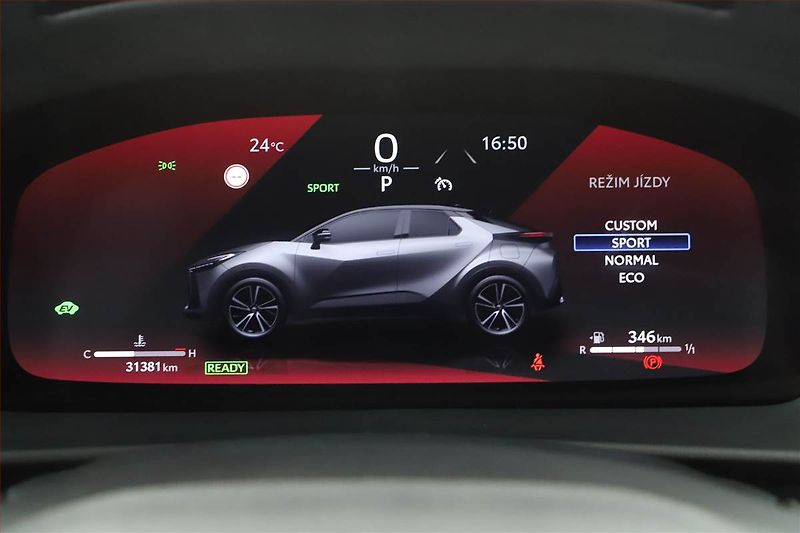 Toyota C-HR (2024) 1.8 Hybrid - fotka 17 z 20
