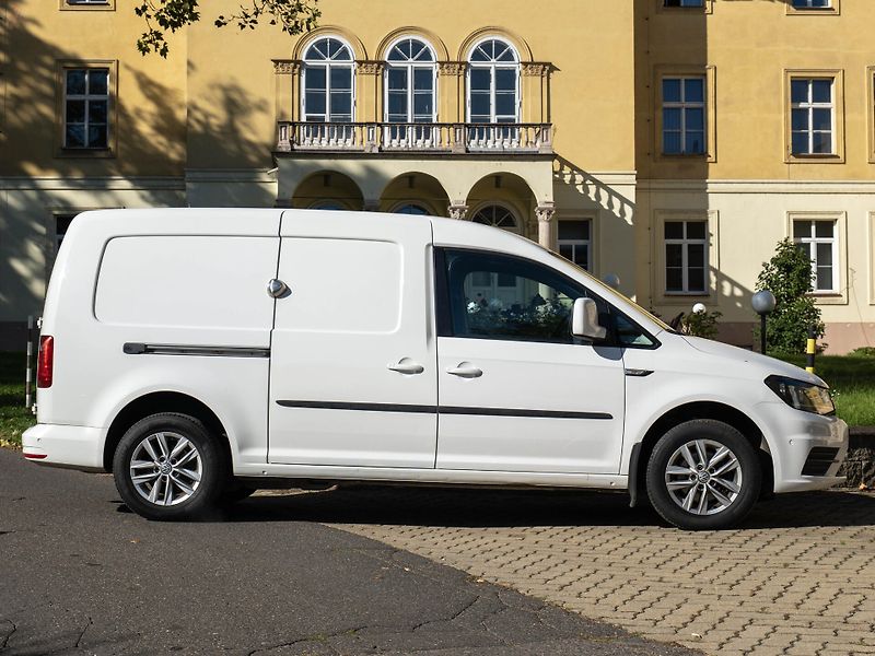 Volkswagen Caddy Maxi CNG DSG Tažné Klima Senzo - fotka 5 z 30