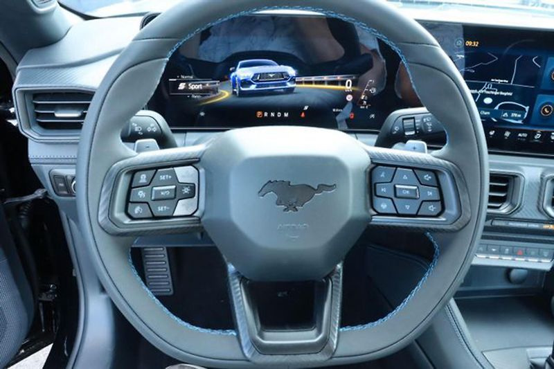Ford Mustang (2026) 5.0 Dark Horse MagneRide - fotka 20 z 25
