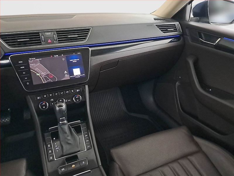 Škoda Superb (2018) Laurin&Klement 2.0 TSI - fotka 8 z 16