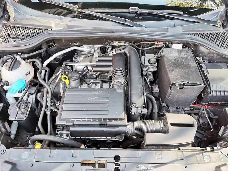 Škoda Yeti (2015) 1.4TSi 92kw DSG Tažné PDC - fotka 19 z 23