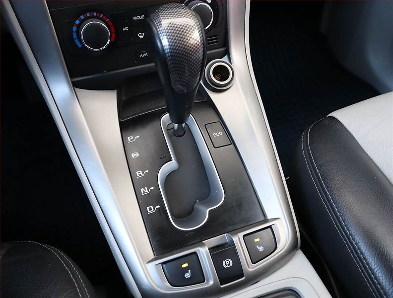 Chevrolet Captiva (2012) 2.2 VCDI, 4X4, Automat - fotka 13 z 22