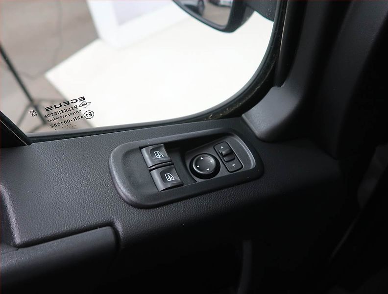 Renault Master (2021) 2.3 dCi 135, L2H2, 1.0t, 1Maj - fotka 18 z 18