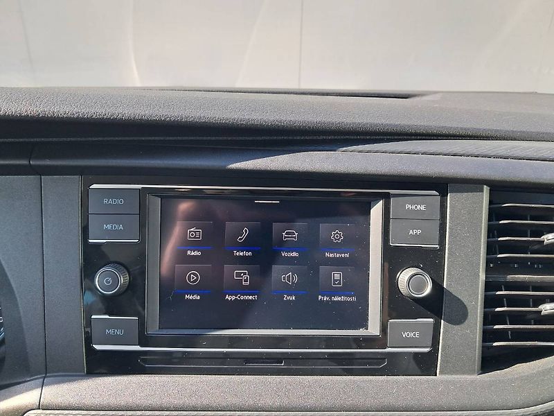 Volkswagen Transporter (2023) 6.1 Kombi 2.0 TDI TDI / 110 KW - fotka 10 z 22
