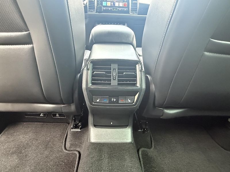 Škoda Kodiaq (2023) Škoda Kodiaq Laurin & Klement - fotka 15 z 16