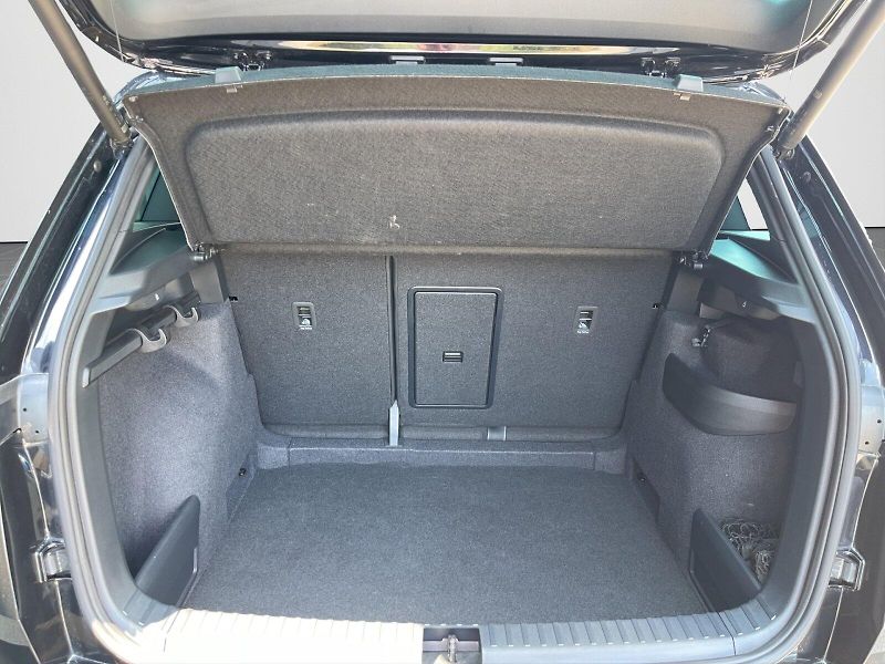 Škoda Karoq (2025) 1.5 TSI 110 kW DSG SportLine - fotka 31 z 35