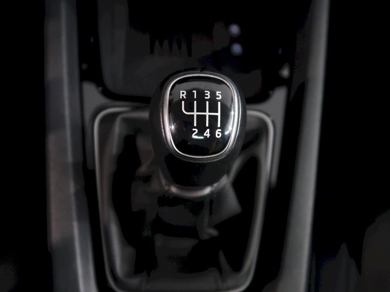 Škoda Octavia (2024) TOP SELECTION 1.5TSI 110KW - fotka 32 z 40