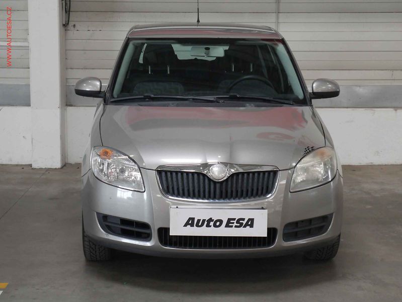 Škoda Fabia (2007) 1.2i, AC, temp, STK8/28 - fotka 2 z 15