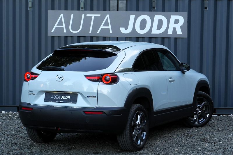 Mazda MX-30 e-Skyactiv, HUD, ACC, Kamera - fotka 8 z 35