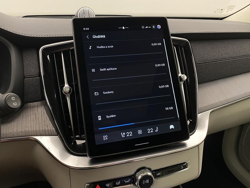 Volvo XC90 (2026) T8 AWD Plug-in BRIGHT ULTRA - fotka 64 z 72