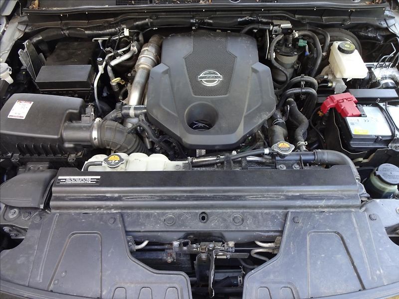 Nissan Navara 2,3 dCi 140 kW 4x4 Automat - fotka 52 z 60