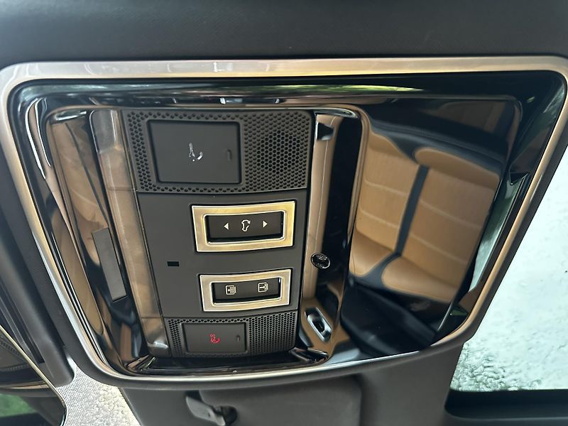 Land Rover Range Rover Velar (2022) D300 R-Dynamic - fotka 23 z 24