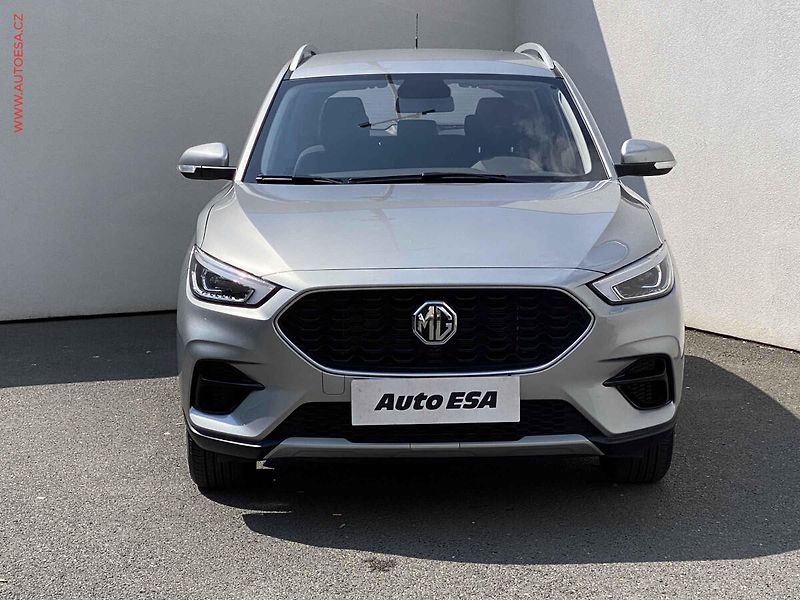 MG ZS (2023) 1.5, ČR, servis.kniha, LED - fotka 2 z 15