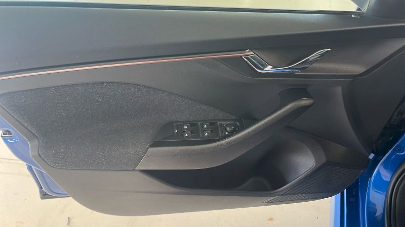 Škoda Kamiq (2025) Top Selection 1.0TSI 85kW - fotka 11 z 30