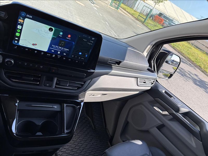 Ford Tourneo Custom 2,0 125kW Titanium X AWD L1 - fotka 49 z 49