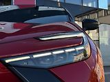 Toyota C-HR 2.0L PHEV 0 - 1 CVT (2x4) 8L G - náhled 18
