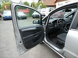 Opel Zafira 1,8 i 16V klima, závěs - náhled 16