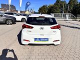 Hyundai i20 -55kW KLIMA,4x KOLA NA ZIMU - náhled 6