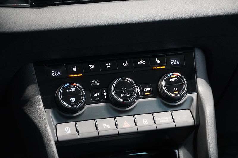 Škoda Karoq 2.0TDI,85kW,DSG,1MAJ,ČR,KAMERA - fotka 19 z 31