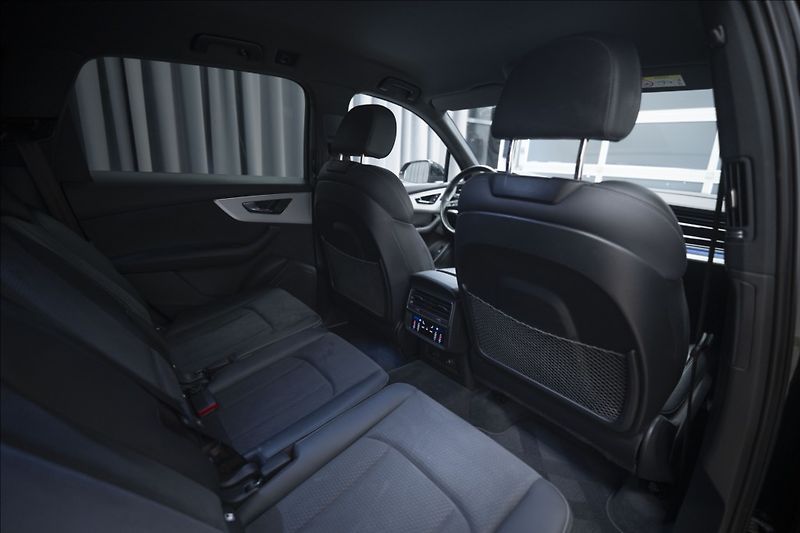 Audi Q7 3,0 TDI QUATTRO S-LINE 1. MAJ - fotka 10 z 45