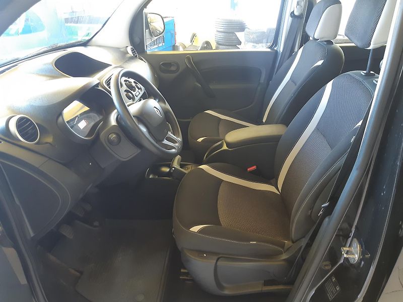 Renault Kangoo 1.5 DCI GRAND 7 MÍST - fotka 8 z 18