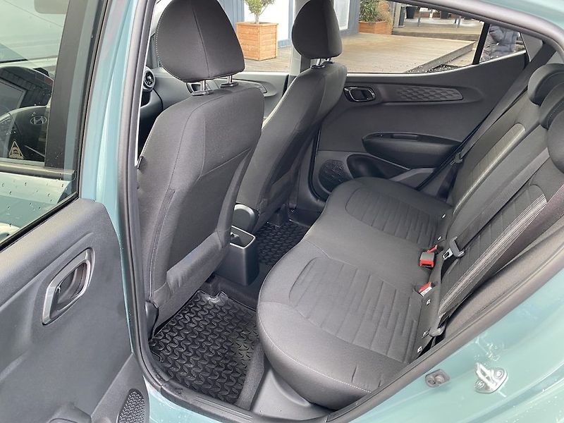 Hyundai i10 1.2i, ČR-1m, Smart, automat - fotka 10 z 31