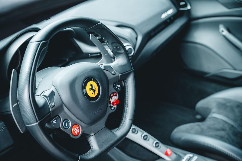 Ferrari 488 GTB - fotka 36 z 46