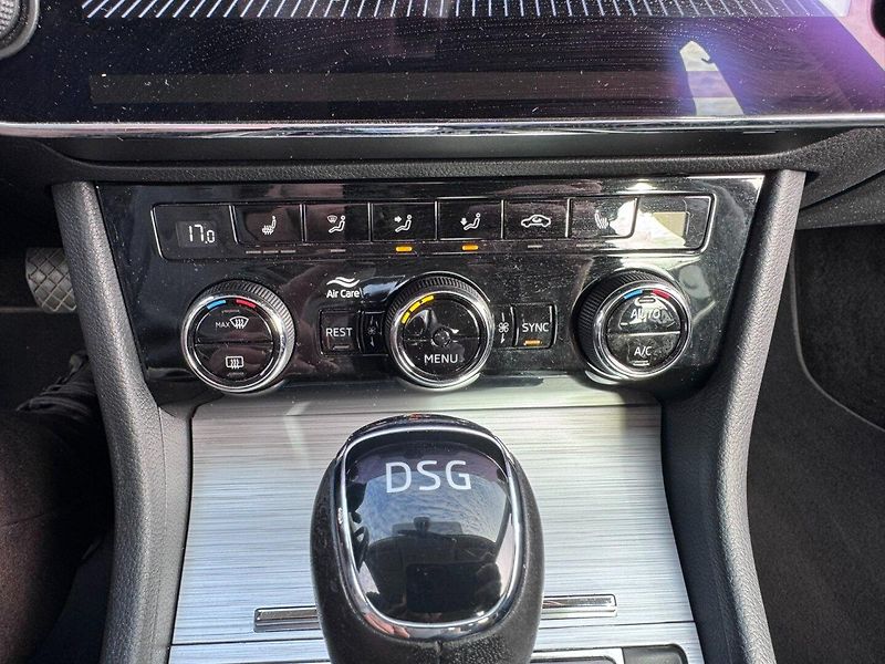 Škoda Superb (2019) 1,5 TSI 110 KW 2. MAJ KM - fotka 29 z 44