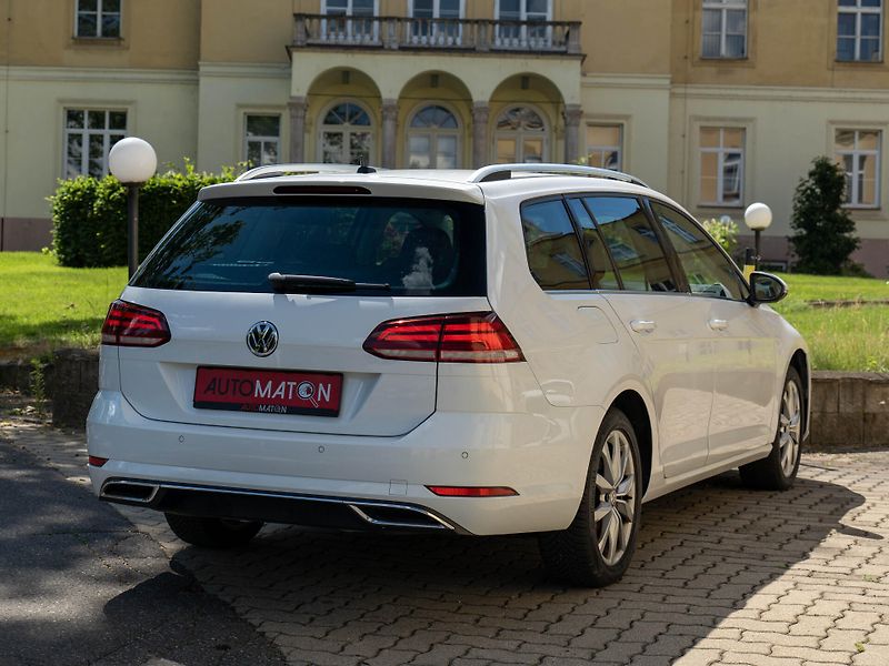 Volkswagen Golf 1.5 TSI DSG Highline LED ACC - fotka 6 z 29