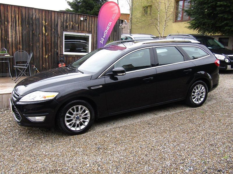Ford Mondeo (2011) 1.6 TDCi 85kW - fotka 2 z 45