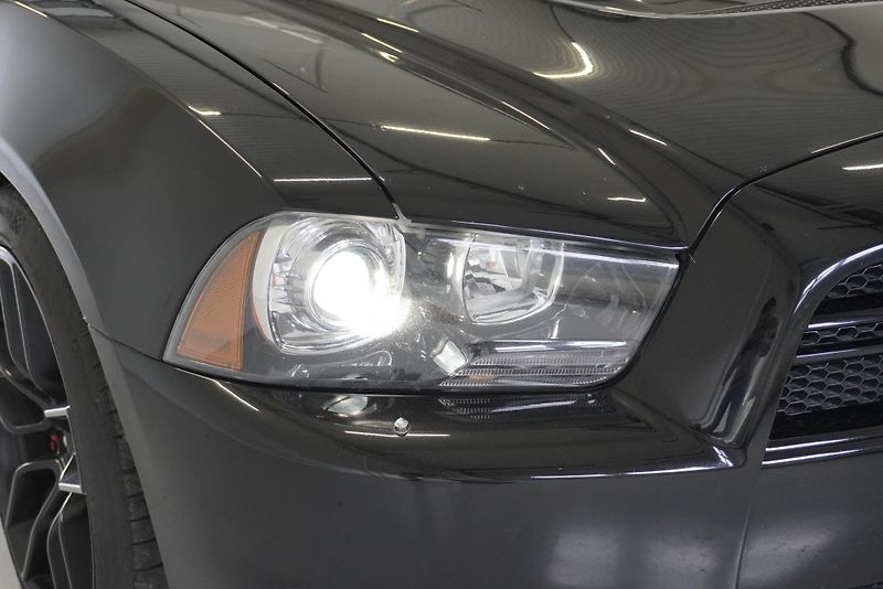 Dodge Charger 6.4 HEMI SRT 8 AUTOMAT - fotka 5 z 39