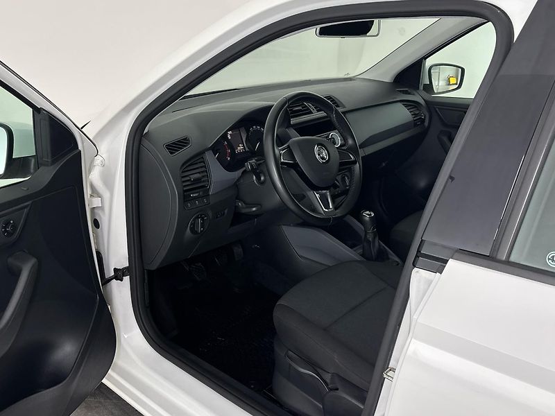 Škoda Fabia Active - fotka 6 z 27