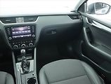 Škoda Octavia (2018) 2.0 TDI, Automat, Kůže, Navi - náhled 8