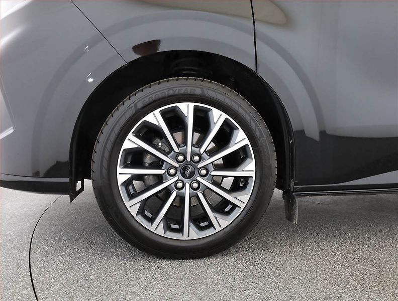 Ford Tourneo Custom (2025) 2.0 EcoBlue, TITANIUM, 4x4 - fotka 19 z 19